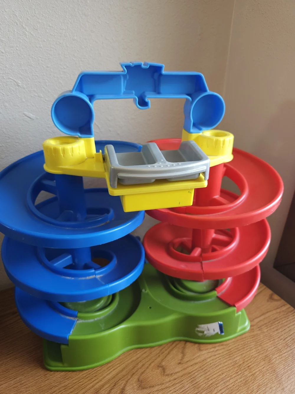 Fisher-Price Toy Story 3 Dual Spiral Racetrack WORN